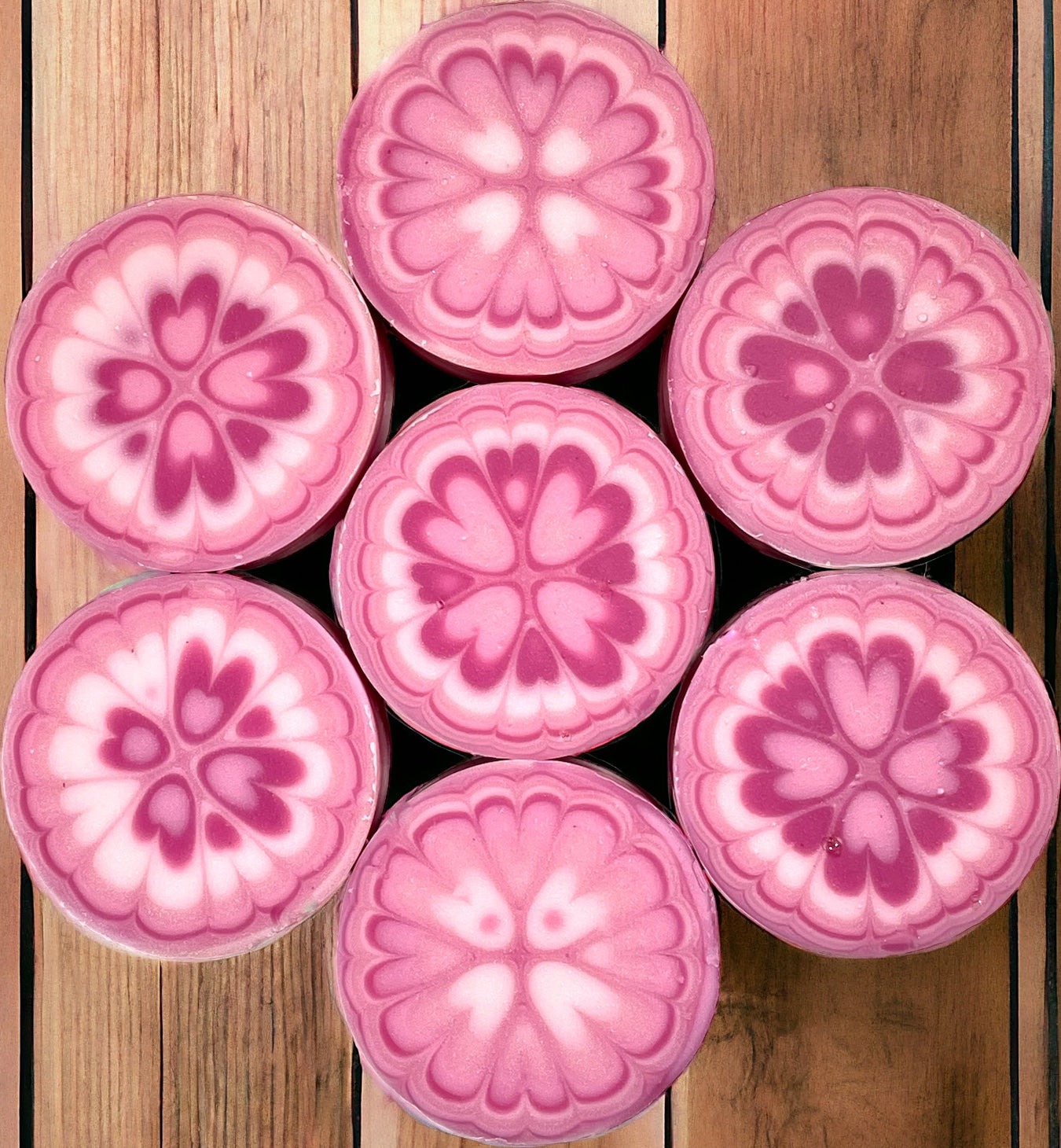 Love is in the Air (Bergamot, Berry, Succulent & Violet)