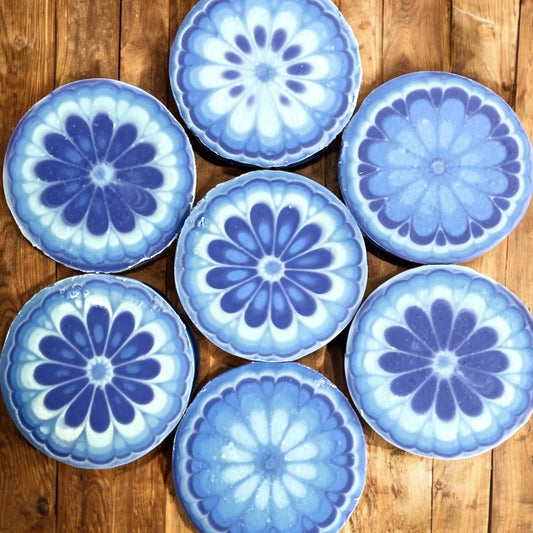 Alpine Bluebell (Bergamot, Lavender, Eucalyptus & Cedar)