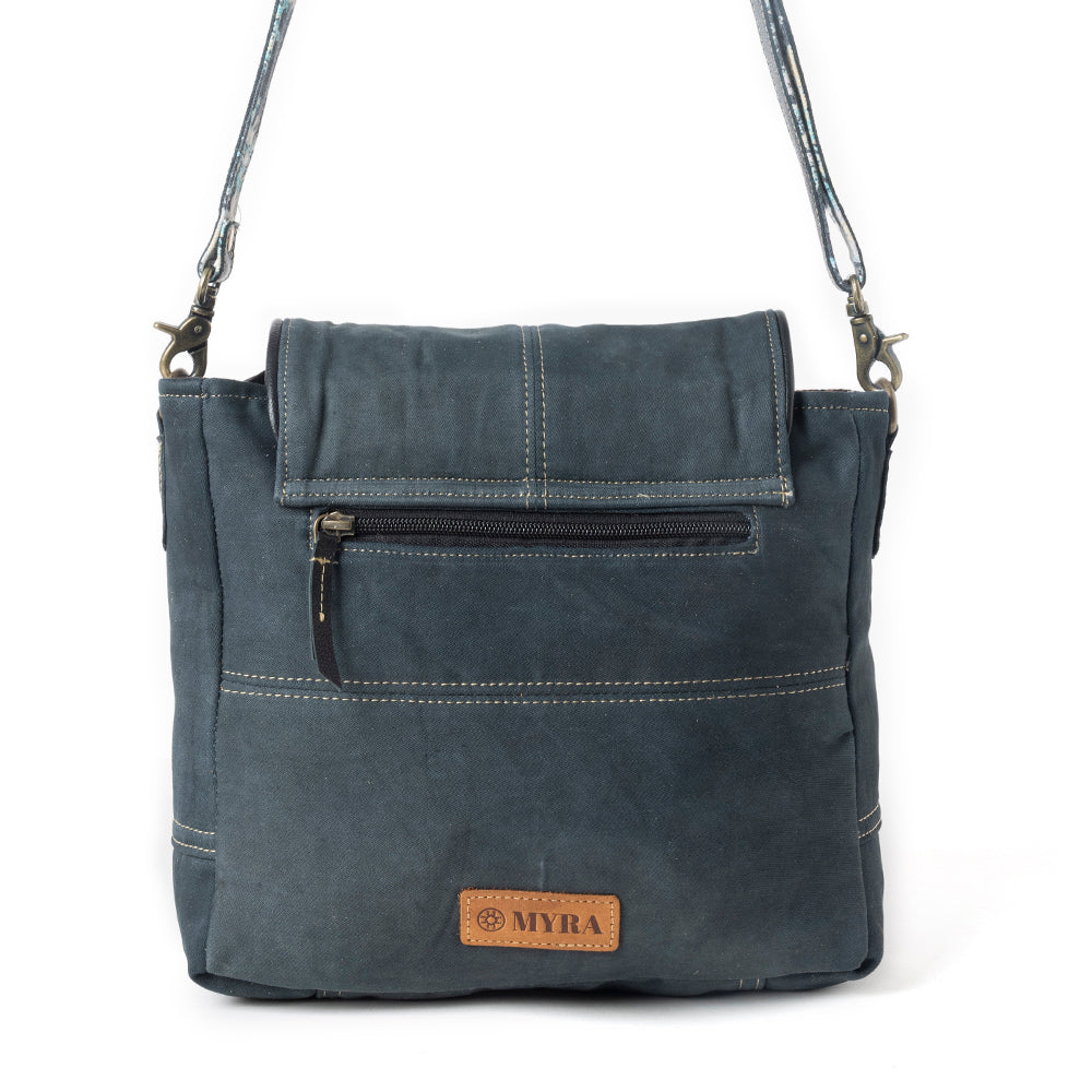 St. Tropez Explorer Shoulder Bag in Indigo