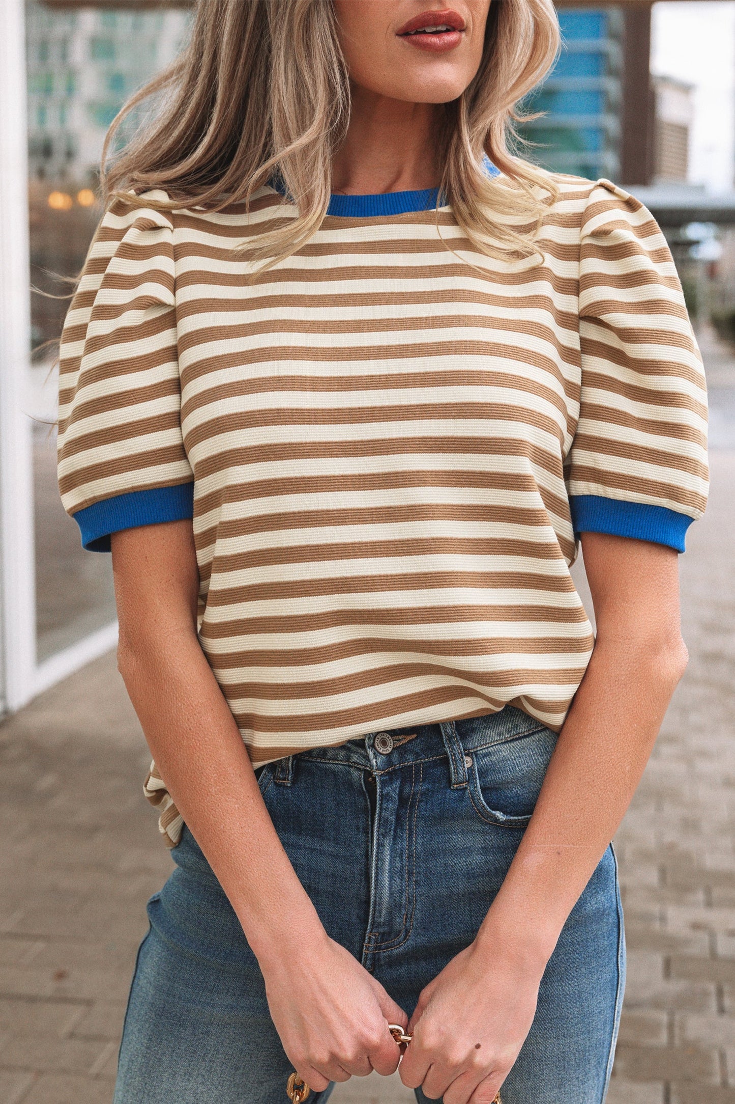 Stripe Contrast Trim Short Puff Sleeve Tee