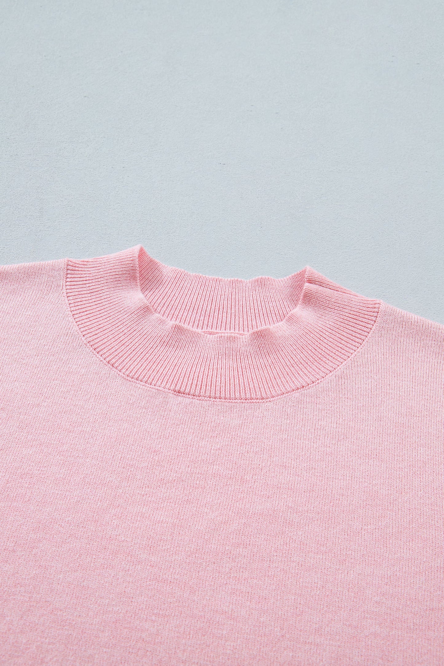 Contrast Wavy Trim Short Sleeve Sweater