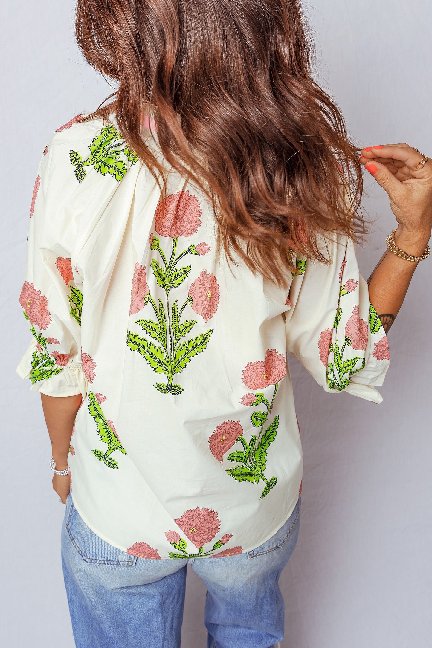 Flower Contrast V-Neck 3/4 Sleeve Blouse