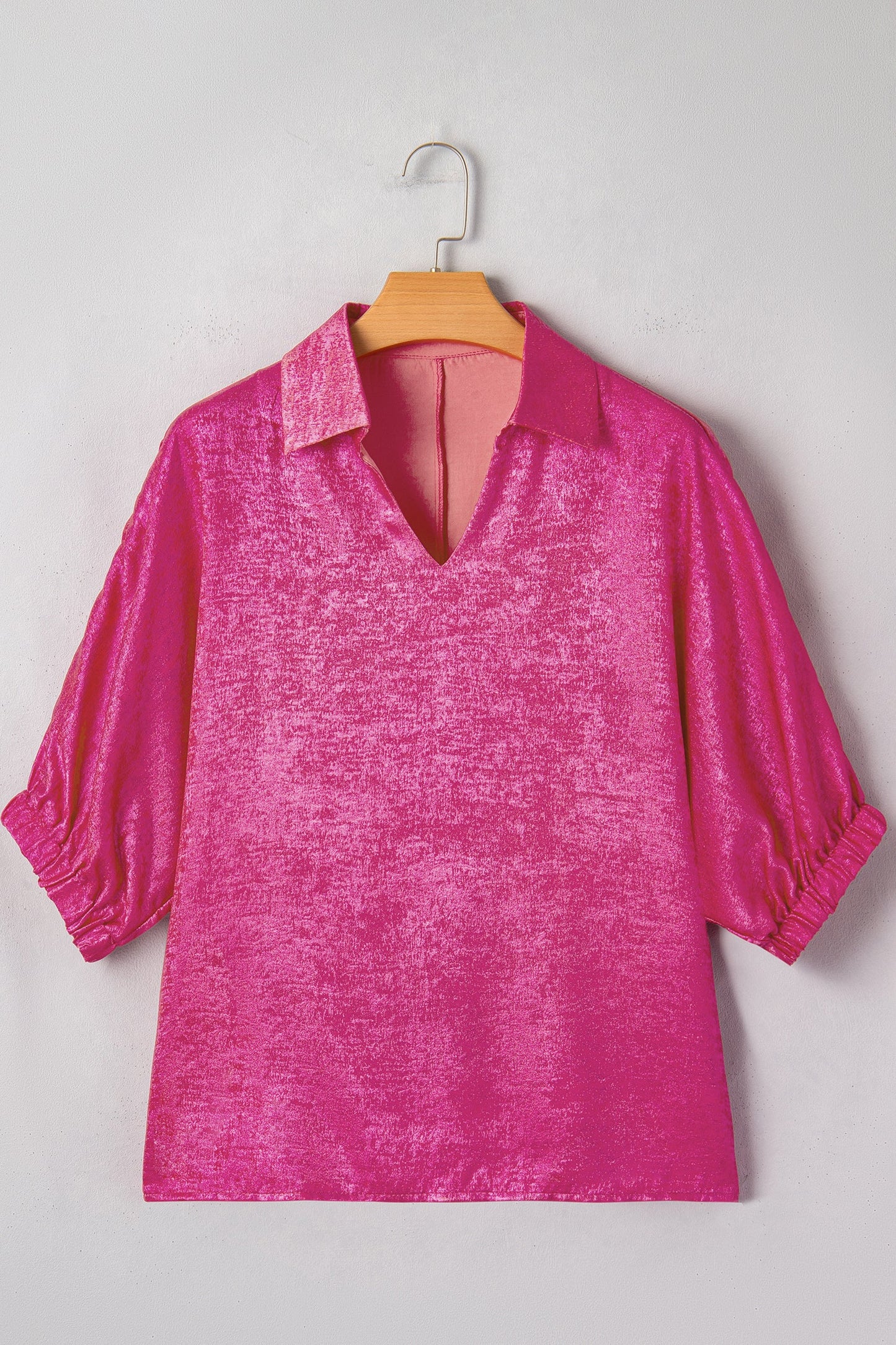 Metallic Collared V-Neck 3/4 Sleeve Top