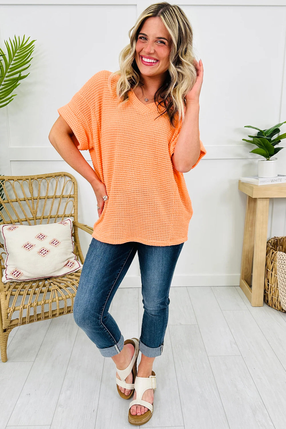 Solid Waffle Knit V-Neck Short Sleeve Top