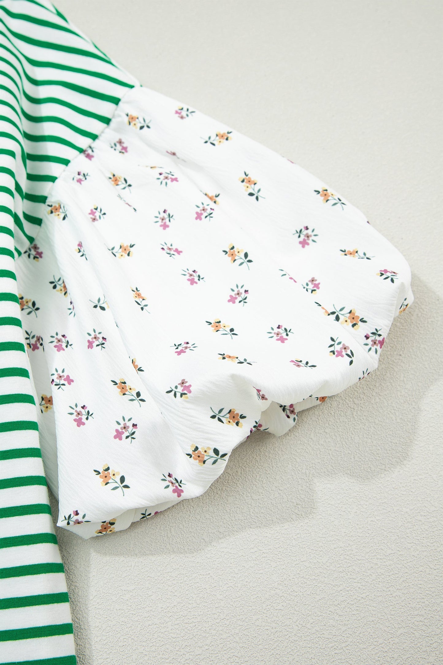 Floral Stripe Patchwork Puff Sleeve Round Neck Top
