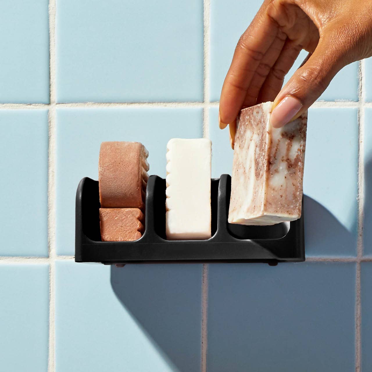 Self-Draining Soap Dish - Black By KITSCH