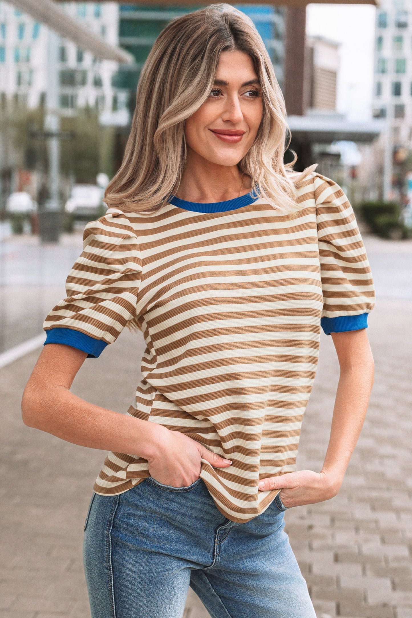 Stripe Contrast Trim Short Puff Sleeve Tee