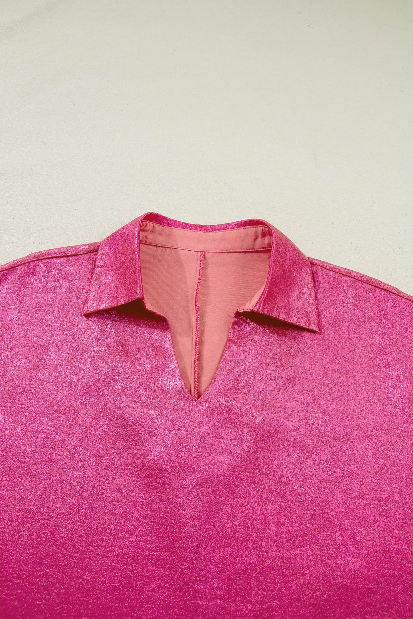 Metallic Collared V-Neck 3/4 Sleeve Top