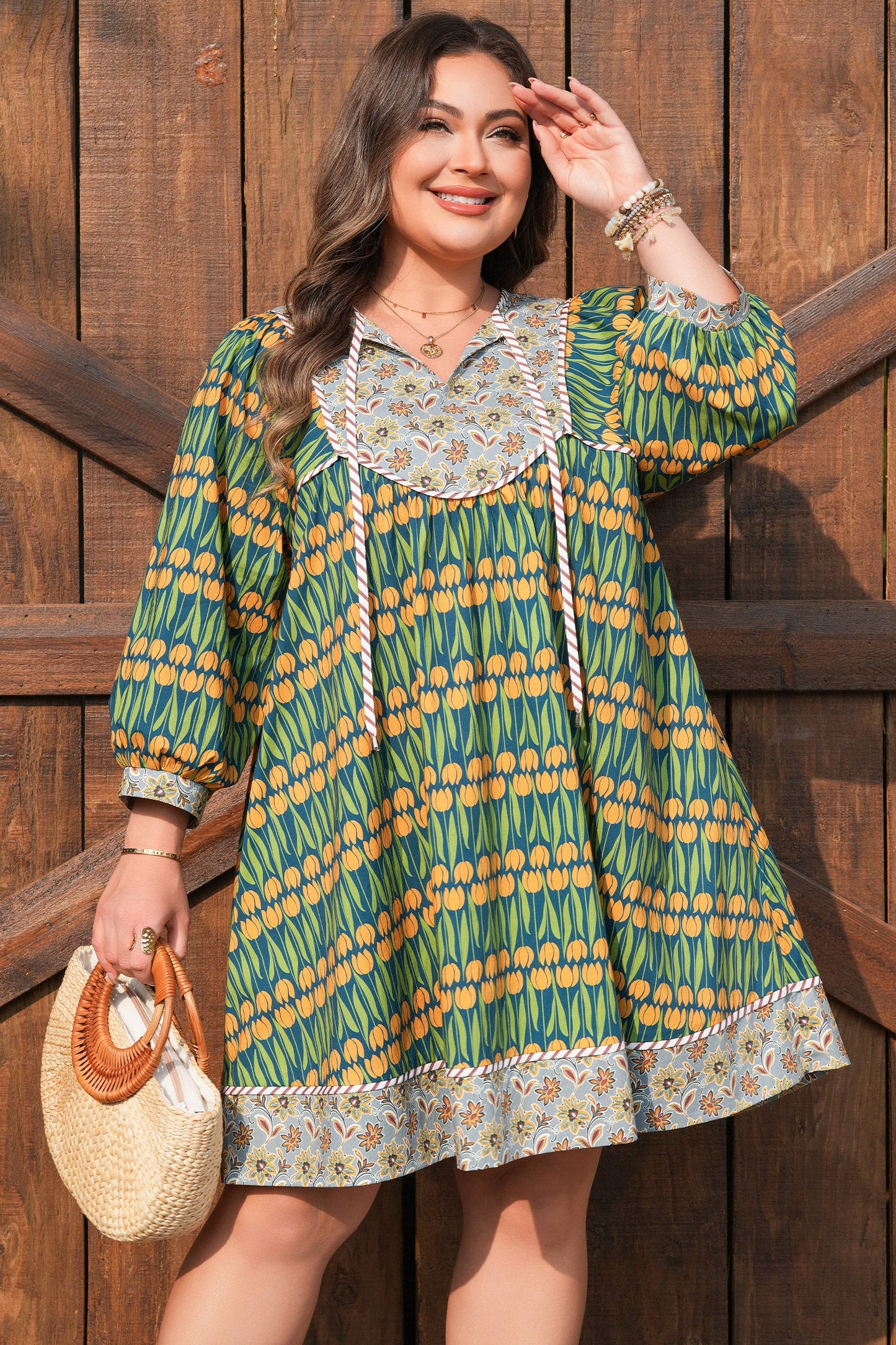 Plus Size Floral Stripe Trim 3/4 Sleeve Mini Dress
