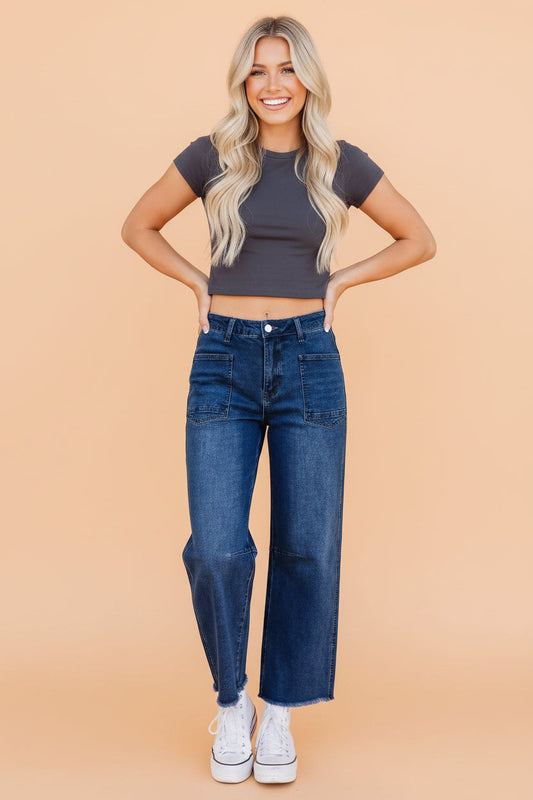 Frayed Hem Cropped Straight Leg Jeans