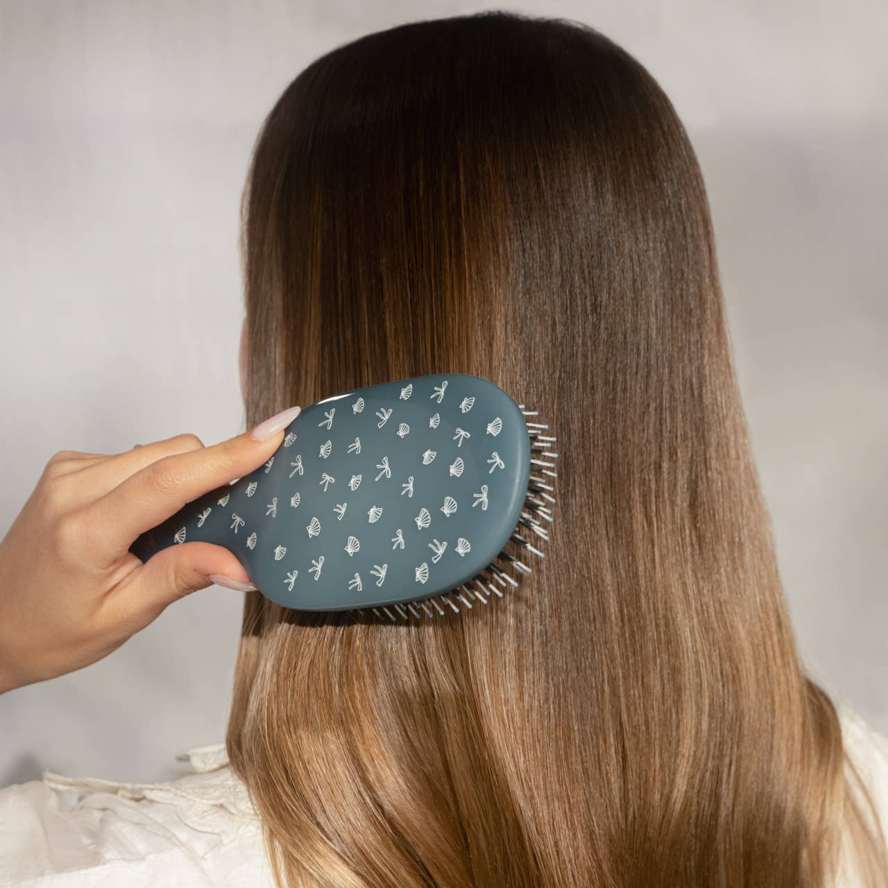 Smooth & Polish Brush - Coastal Blue Print by KITSCH