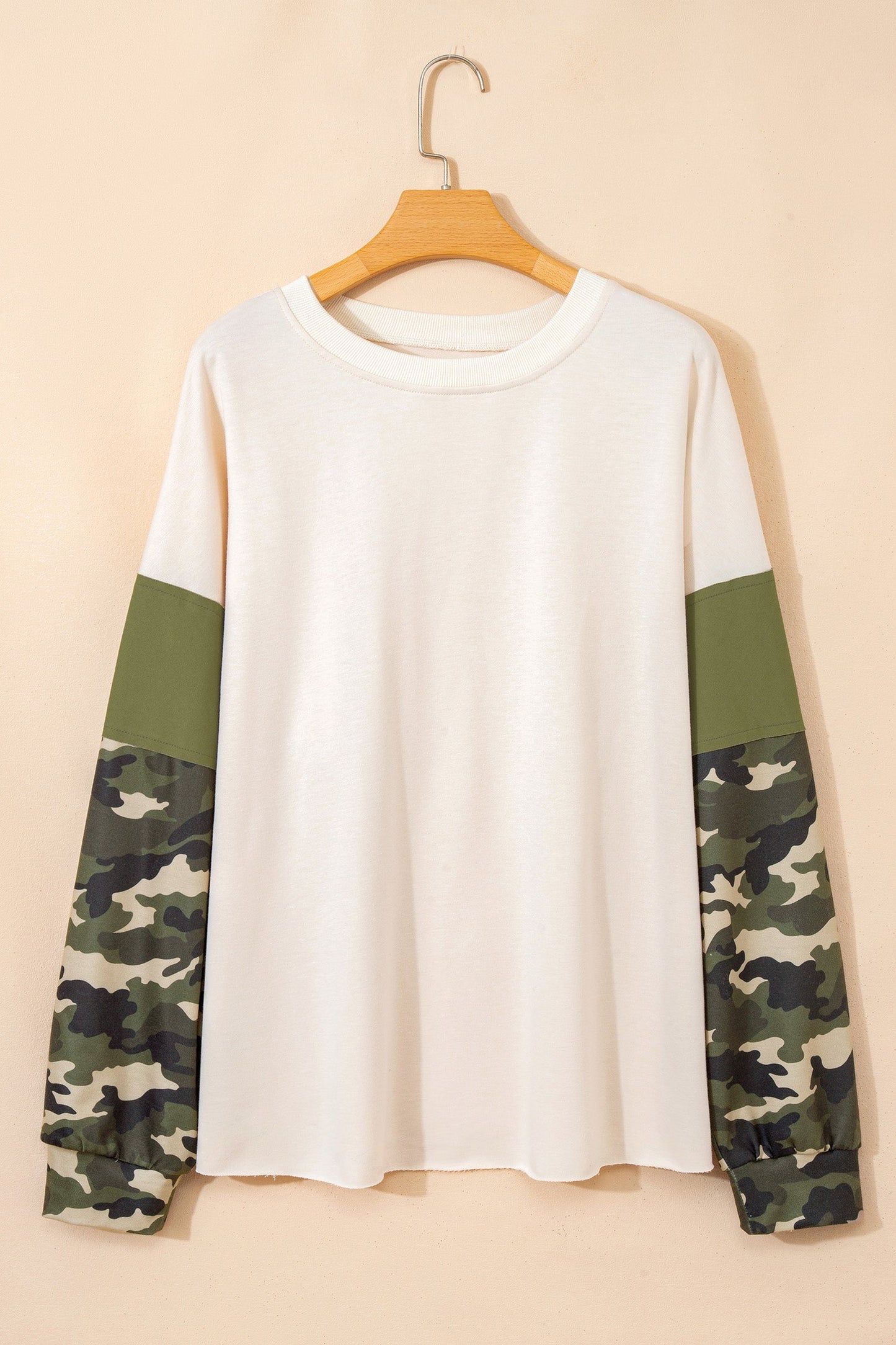Plus Size Camo Patchwork Raw Hem Sweatshirt