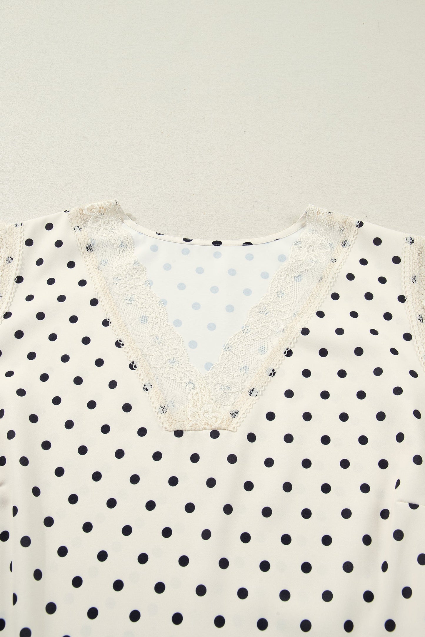 Plus Size Polka Dot Lace V-Neck Sleeveless Top