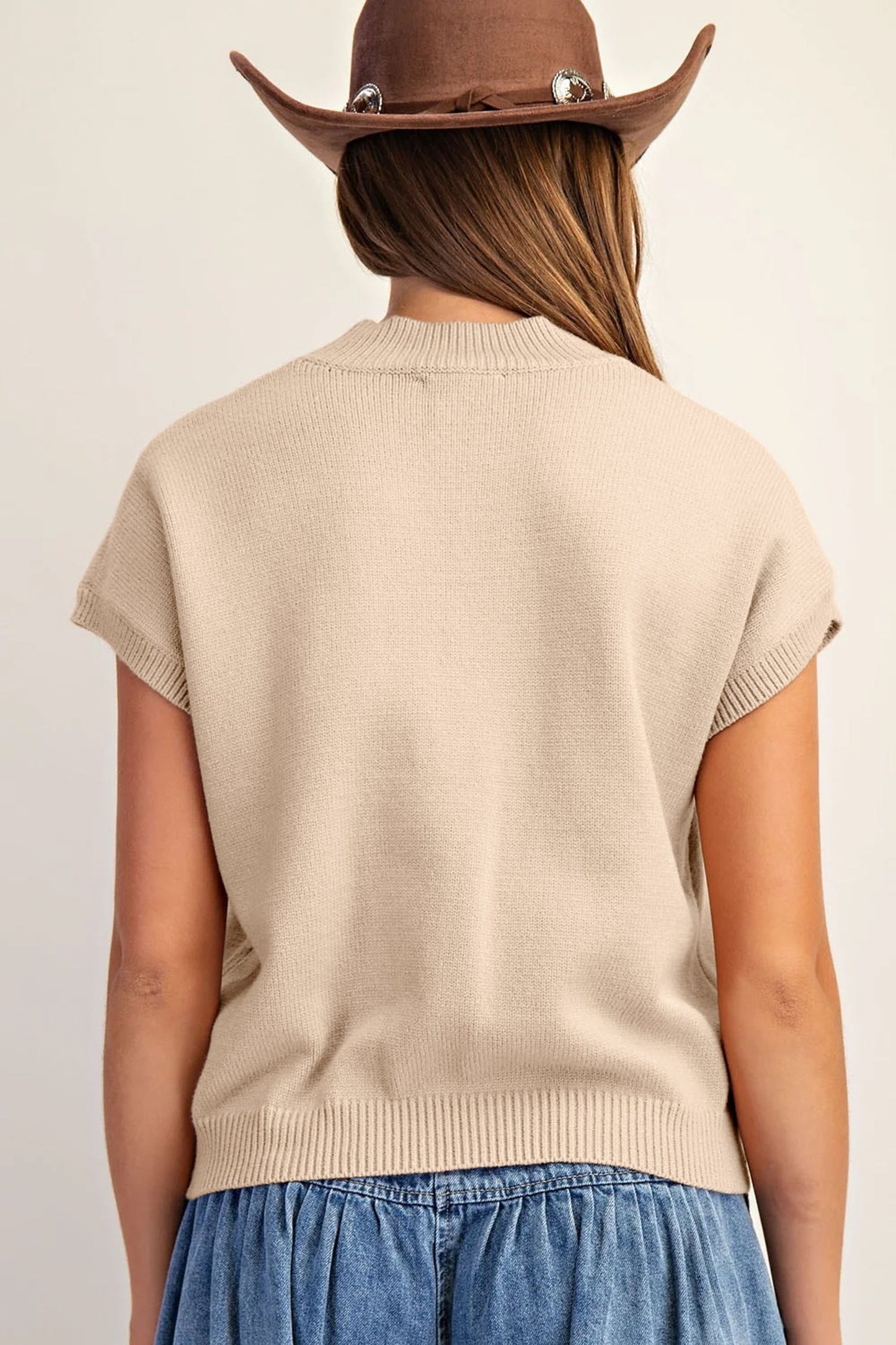 Western Corded Horseshoe Mock Neck Short Sleeve Sweater