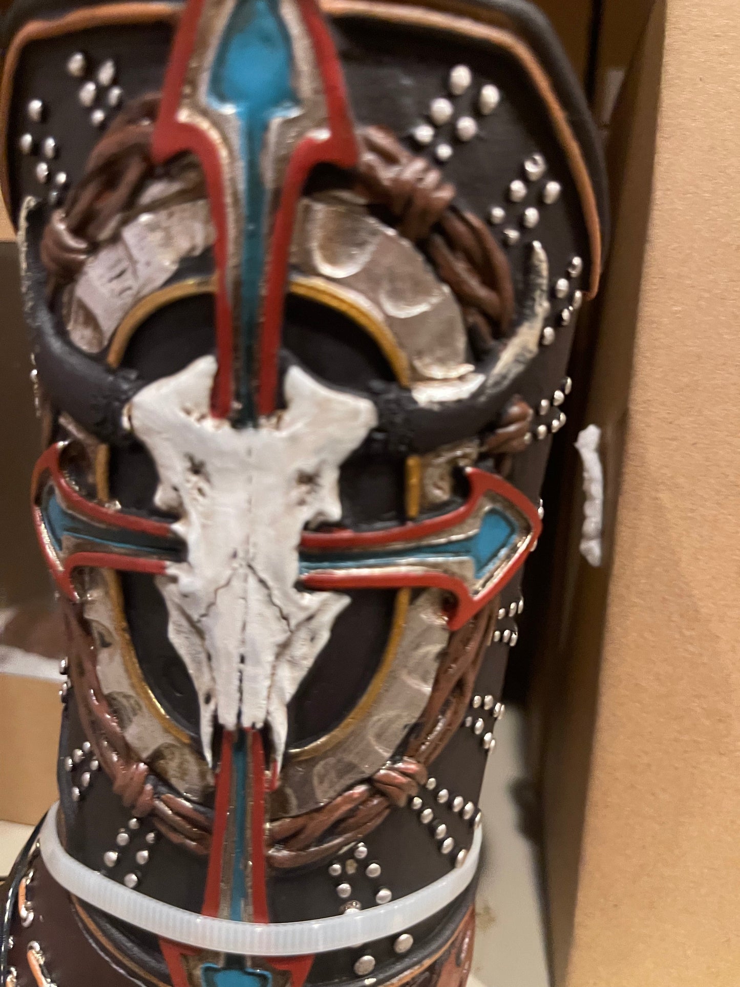 Cowskull Cross Arrow Boot Vase