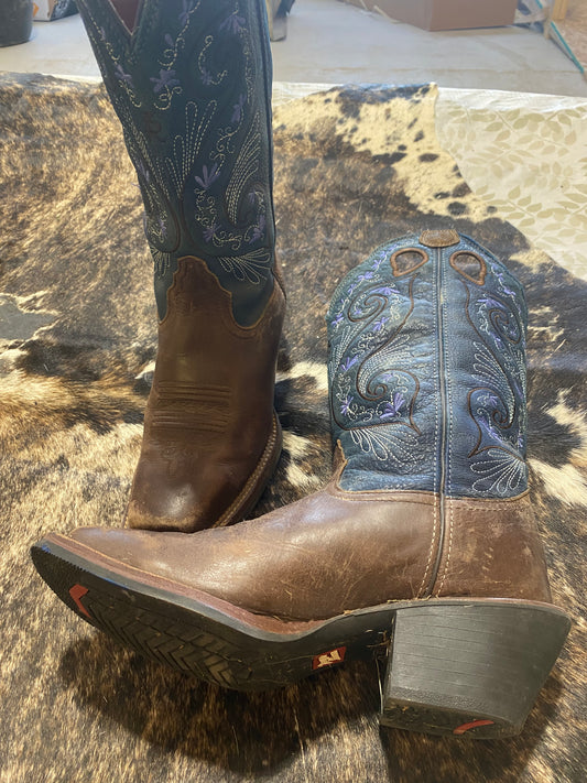 Stunning dyed Blue Tony Lama boots