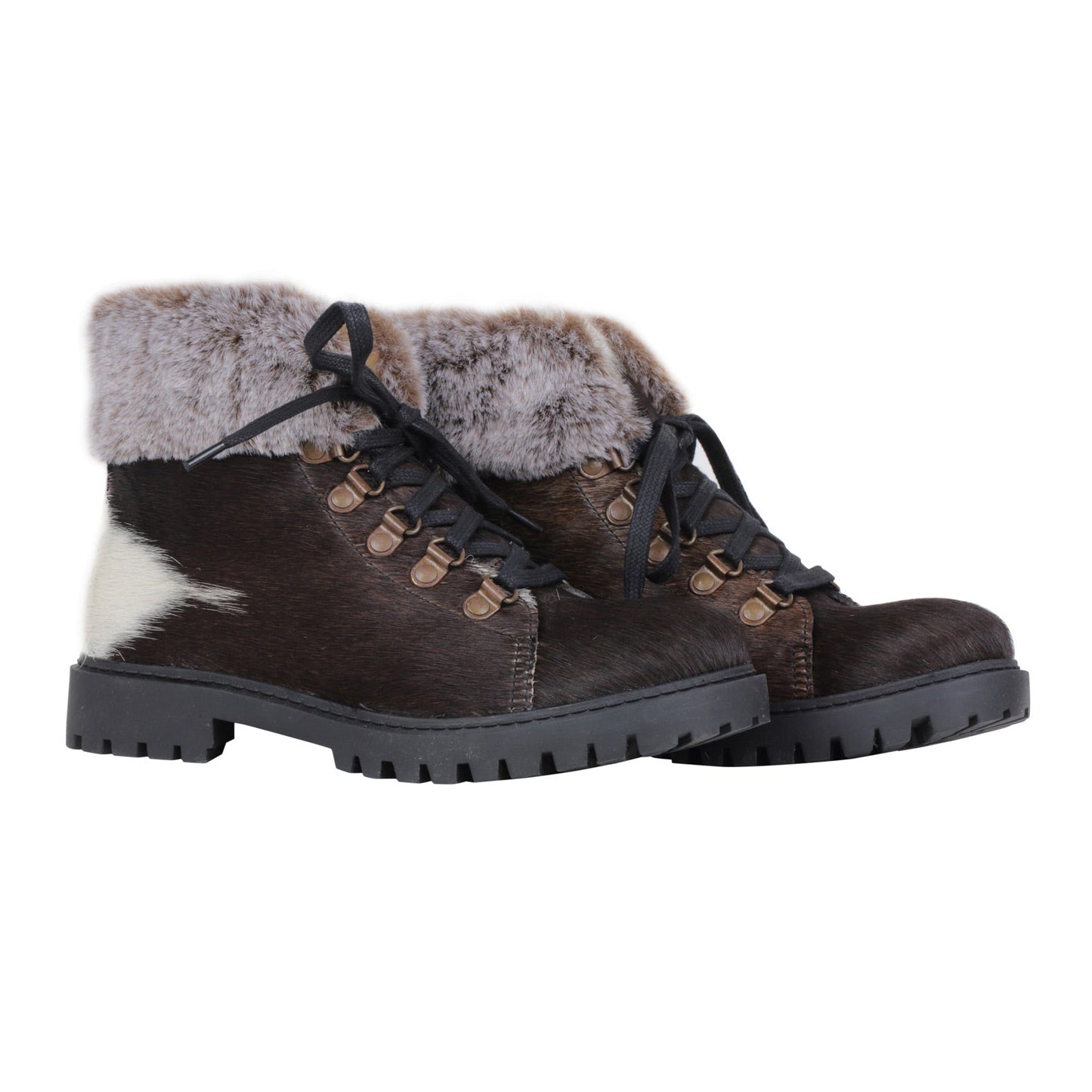 Turbulent Boots